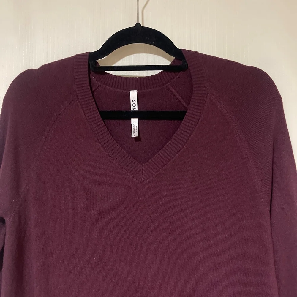 NWOT Women's Soma Burgundy V-Neck Sweater Size M
